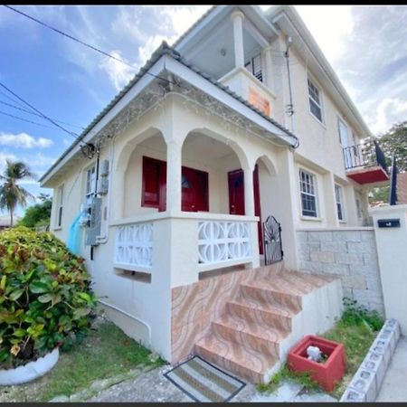 Carmen Apartment Bridgetown Exterior photo